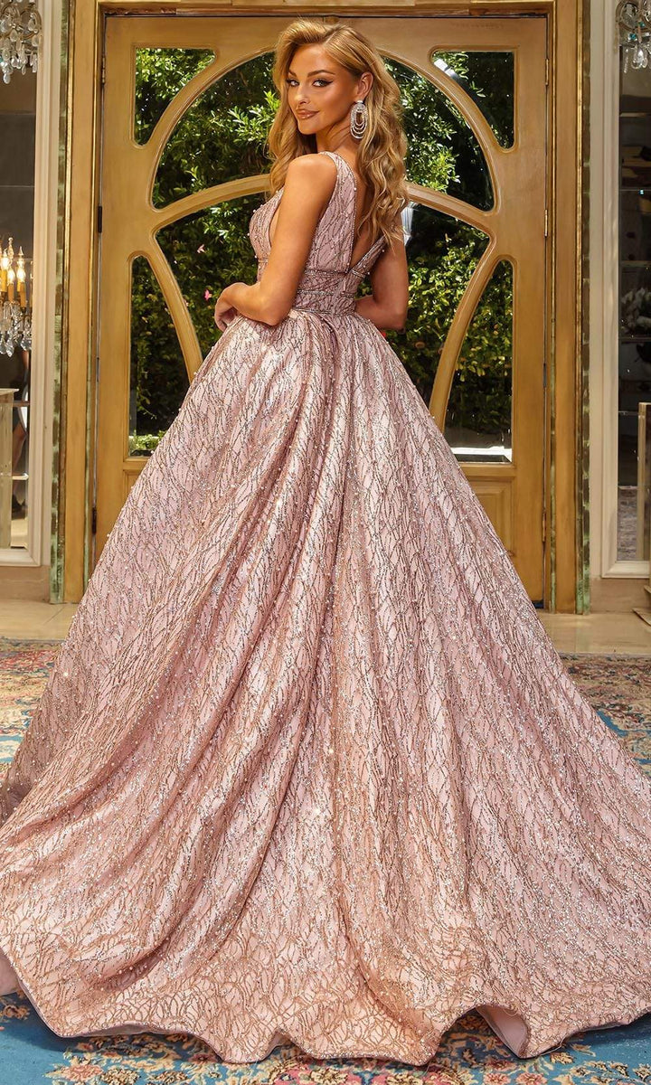 Cinderella gown Rosegold